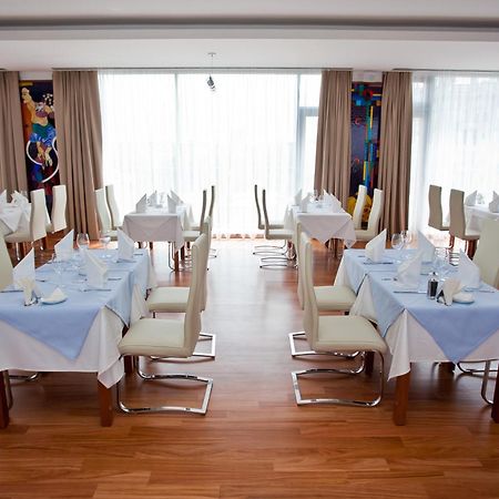 Marshal Garden Hotel Bucharest Restoran gambar Restaurant