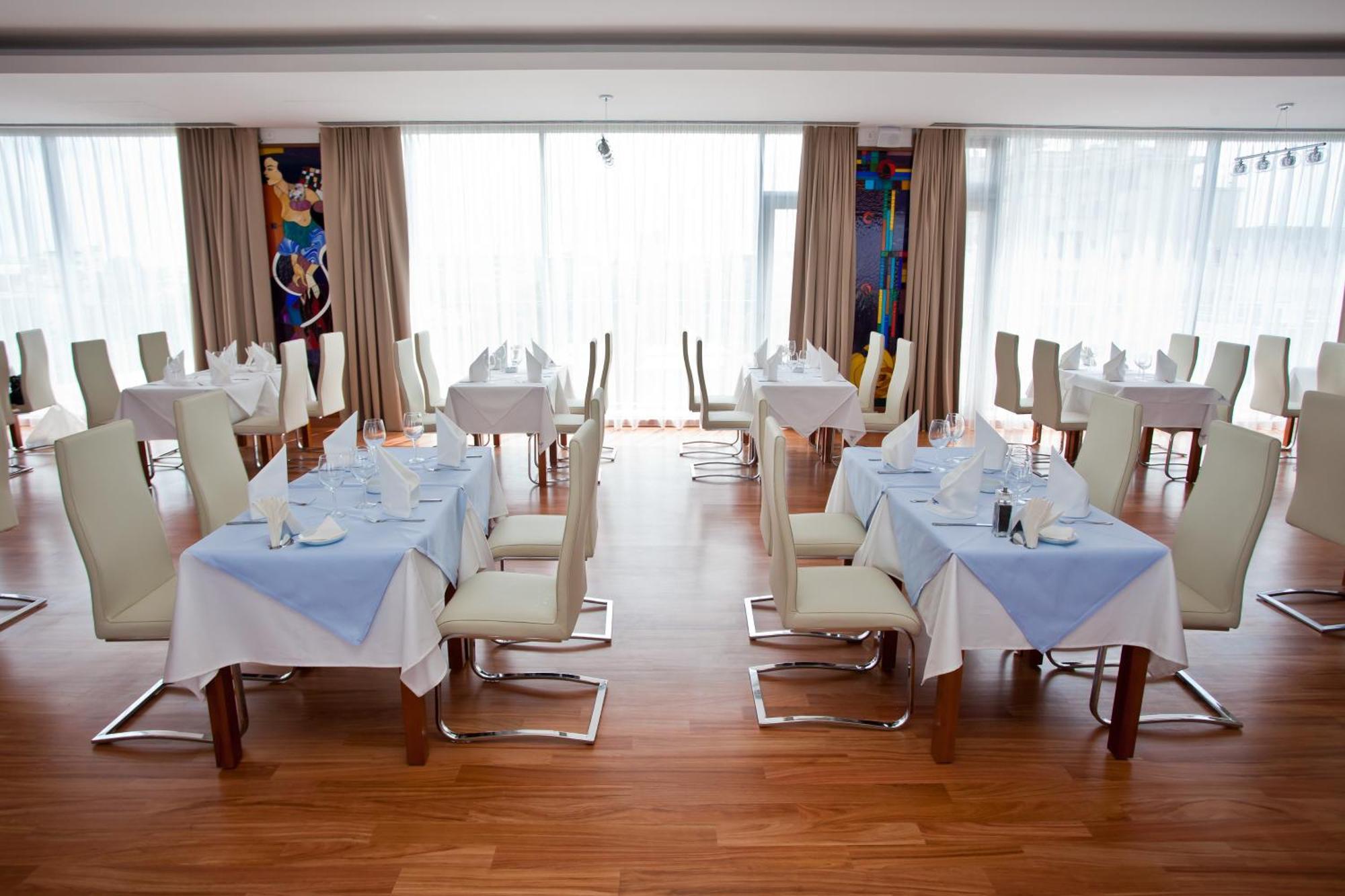 Marshal Garden Hotel Bucharest Restoran gambar Restaurant